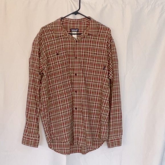 Patagonia plaid organic cotton button down size L - Picture 1 of 6